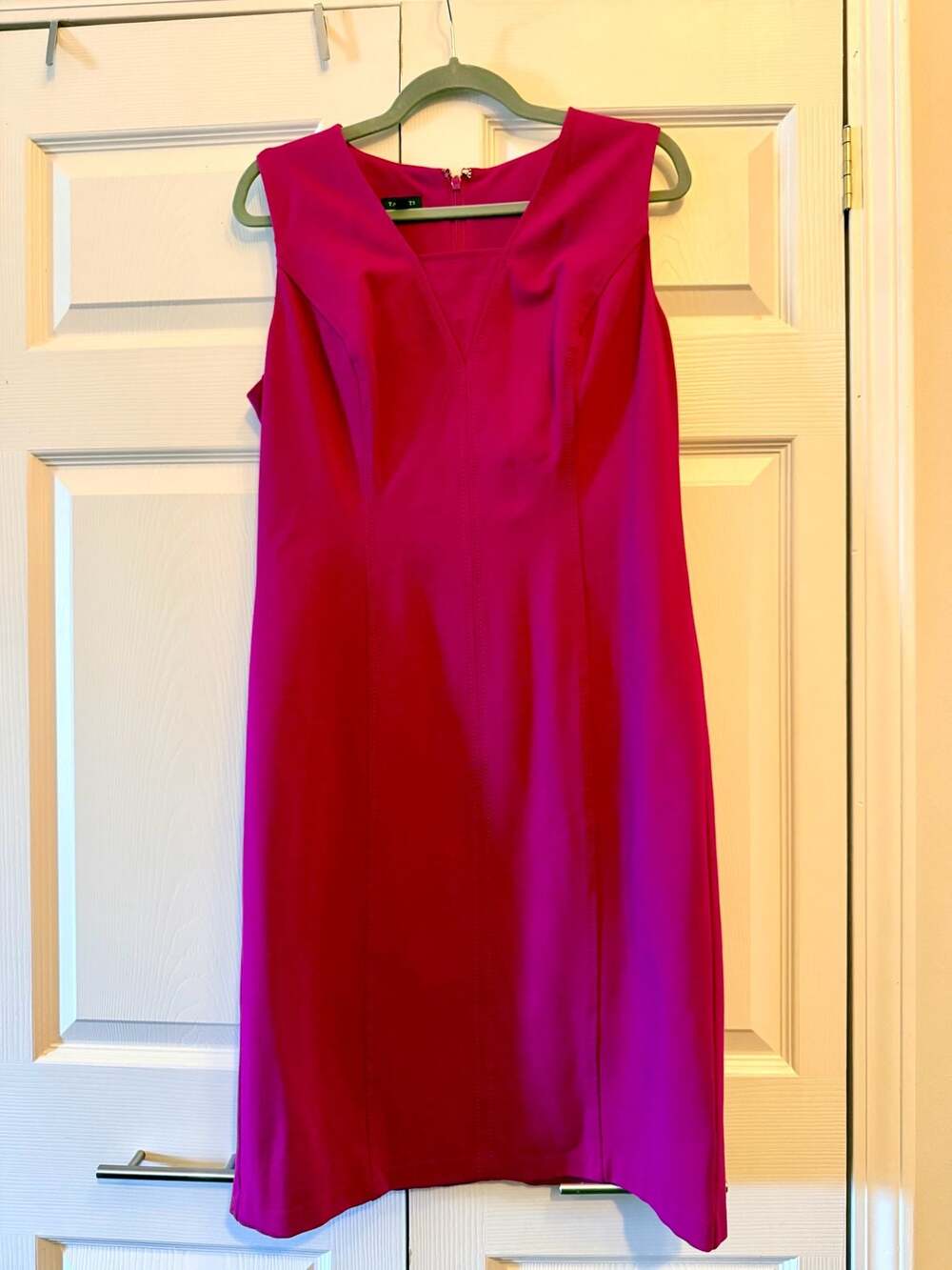 Vintage Talbots Ponte Sheath Dress Fuchsia Pink Sleeveless Size 12 LIKE NEW